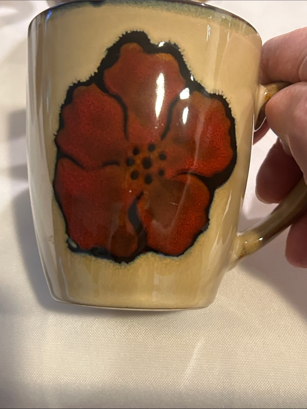 Pfaltzgraff Ceramic Floral Coffee Mugs Set - Beige with Red Flower (Set of 5) - Picture 6 of 9